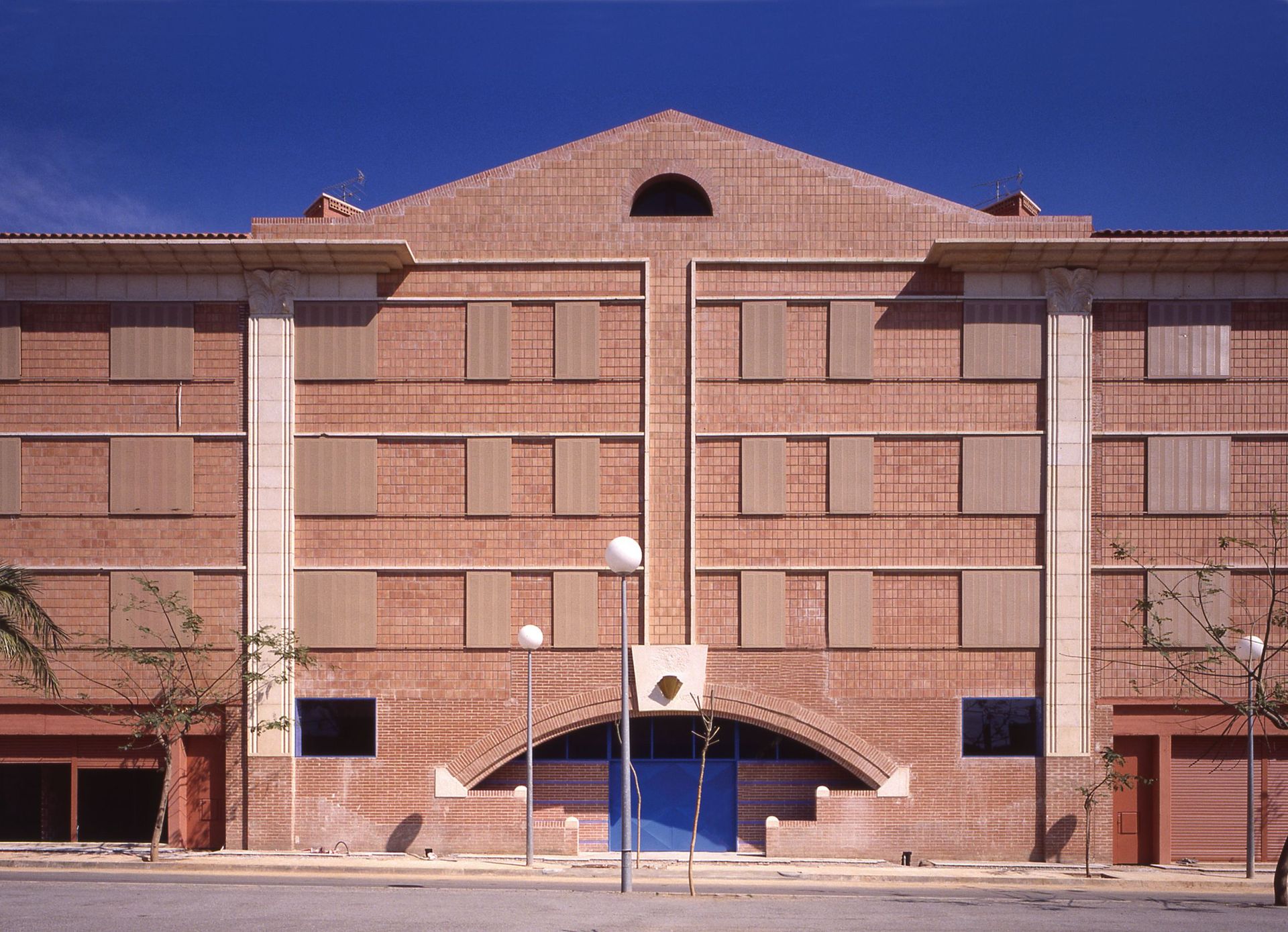 Mas Abelló - Oscar Tusquets Blanca