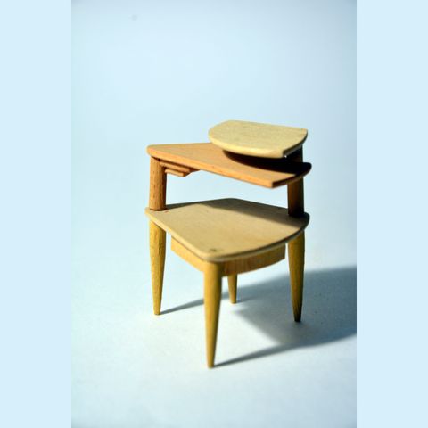 Volátil - Oscar Tusquets Blanca