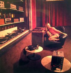 Sonor. High-fidelity store - Oscar Tusquets Blanca