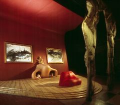 Mae West Room. Dalí Theater Museum - Oscar Tusquets Blanca