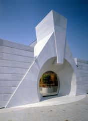 Pavillon Tusquets - Oscar Tusquets Blanca