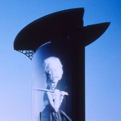 Publicity Panel Sevilla - Oscar Tusquets Blanca