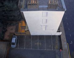 Party Wall in Chelsea - Oscar Tusquets Blanca