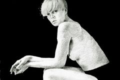 Bimba en un descanso - Oscar Tusquets Blanca