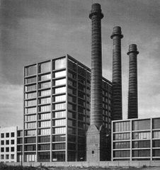 IV Edición Premio Década  - Oscar Tusquets Blanca